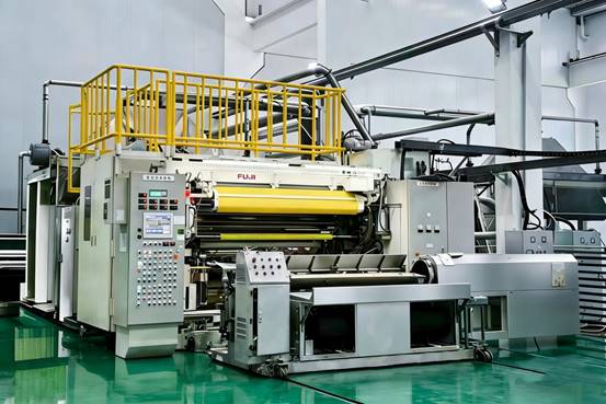Why Japanese Technology & Materials Set the Gold Standard for Food-Grade PVC Cling Film2
